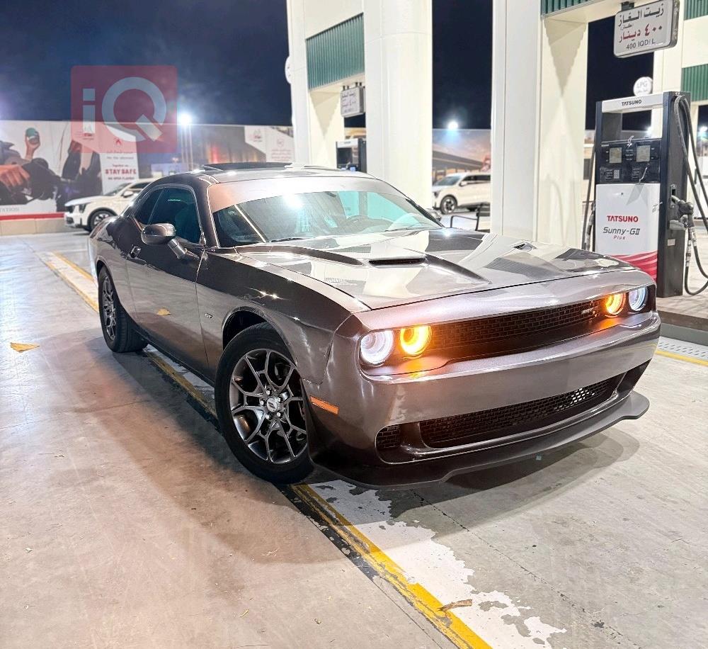 Dodge Challenger